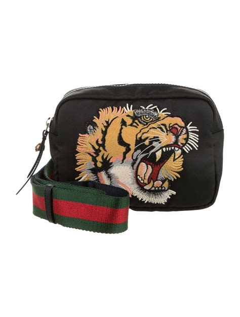 gucci bag messenger tiger|gucci fanny pack with tiger.